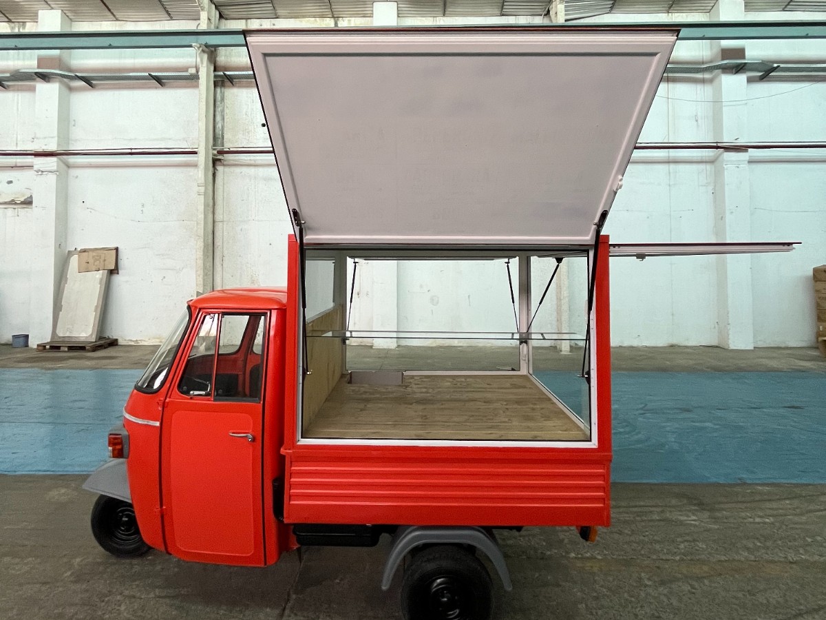 Piaggio APE CAR 