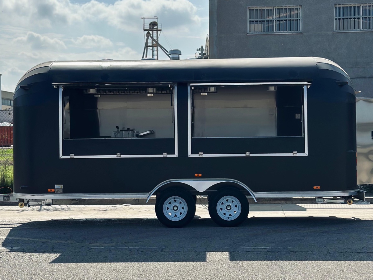 B&B Air Stream Black Edition