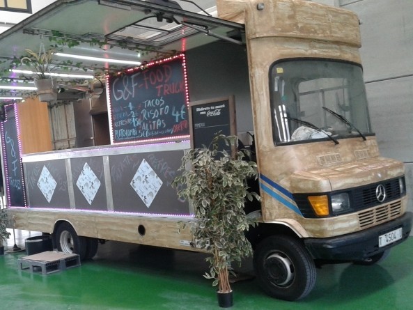 Bar restaurante sobre ruedas en venta