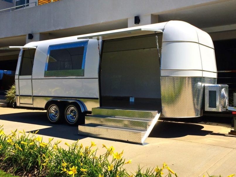 Tráiler Monterrey 210 AIR