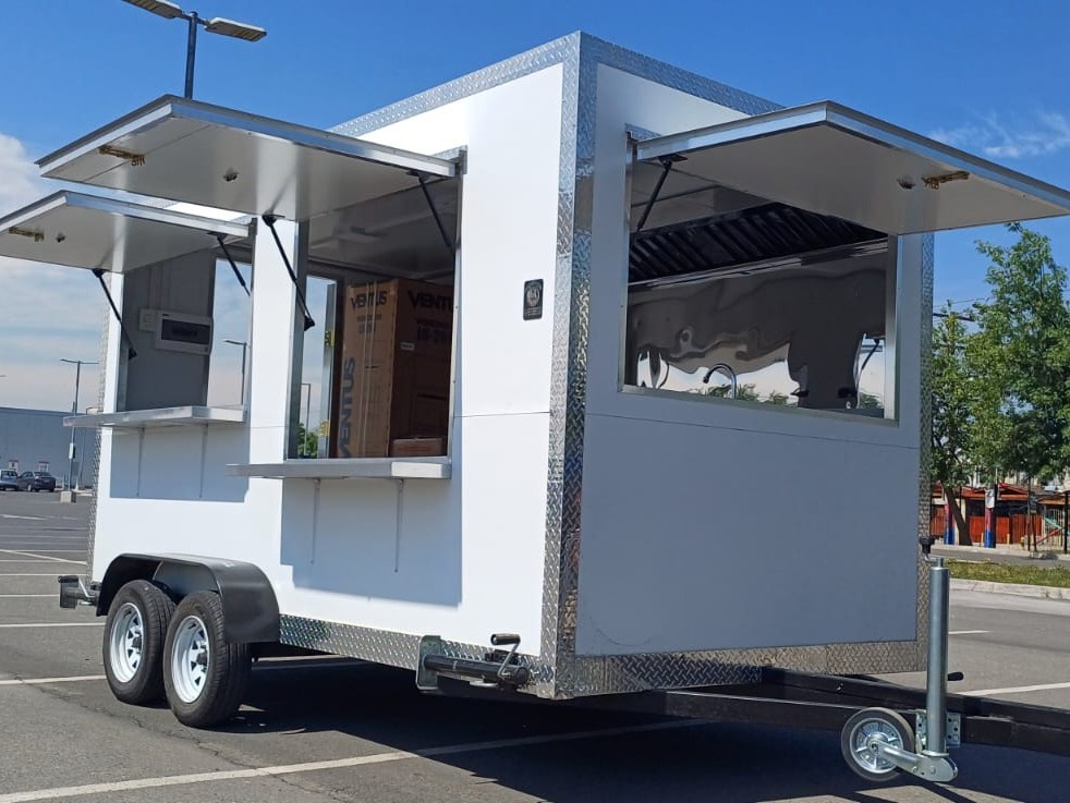 Food Truck 4x2 metros