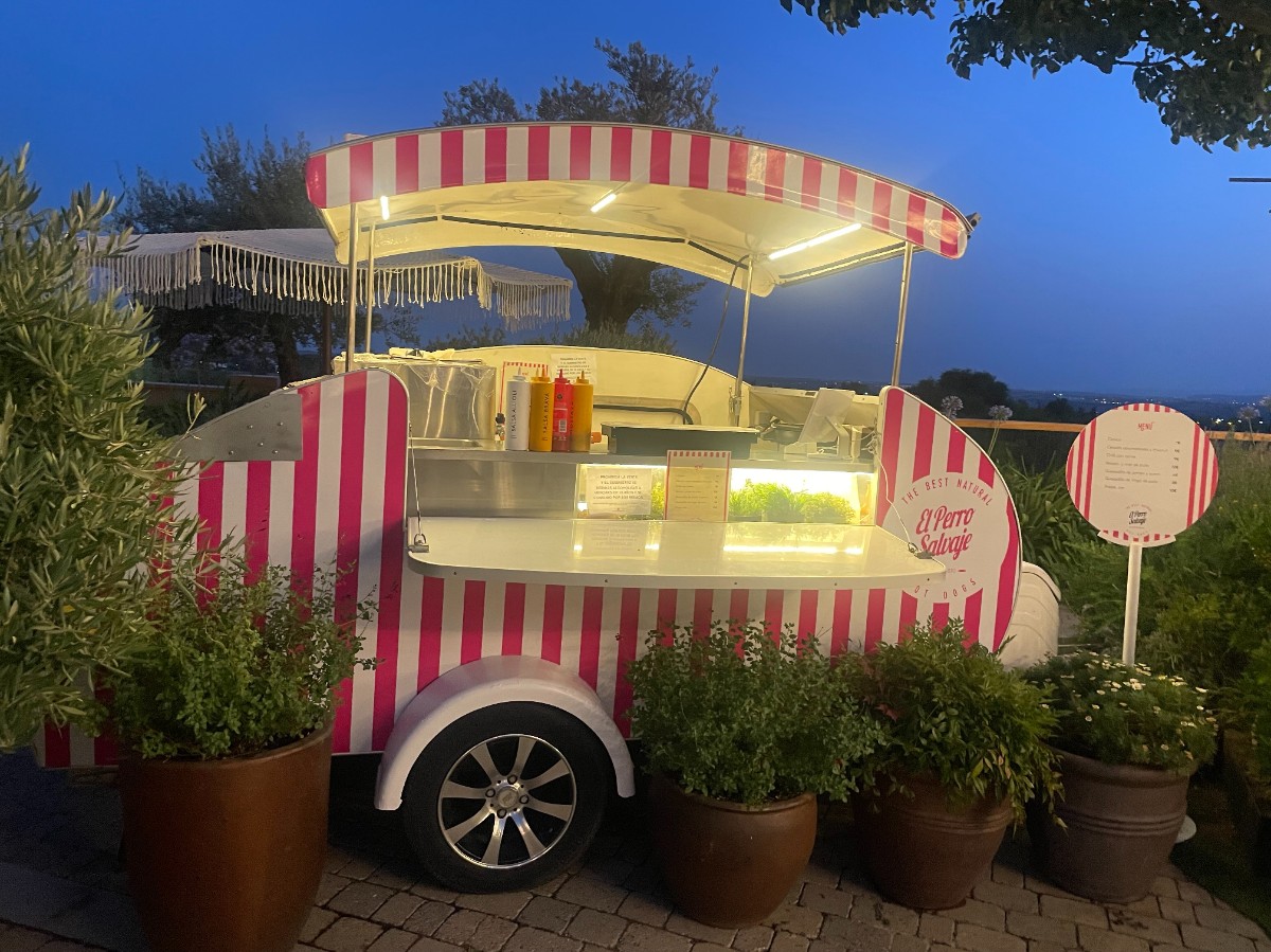 Food truck remolque modelo Caretta