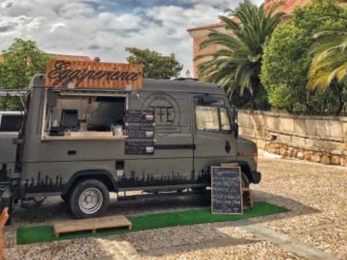 Mercedes Benz - 512 Vario