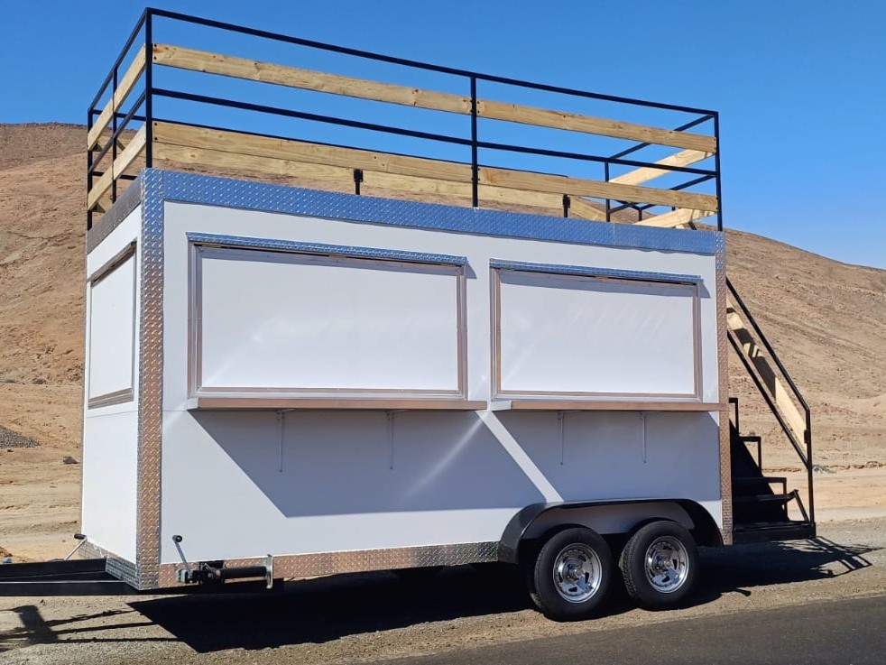 Carro 2 x 4 m con terraza