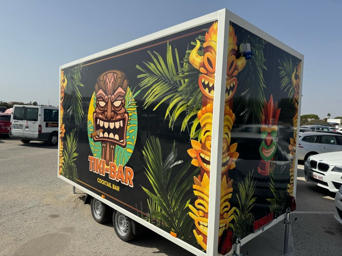 TIKI BAR 