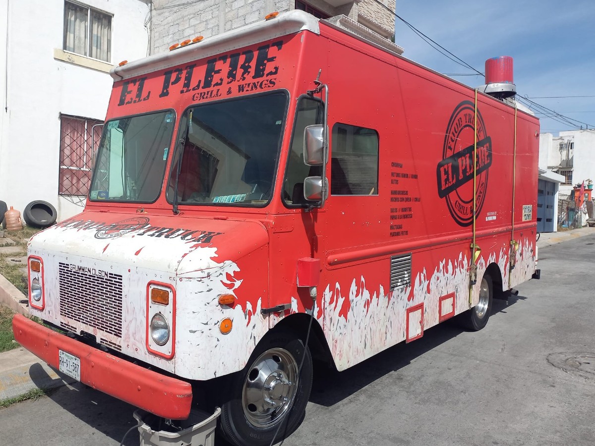El Plebe Food Truck