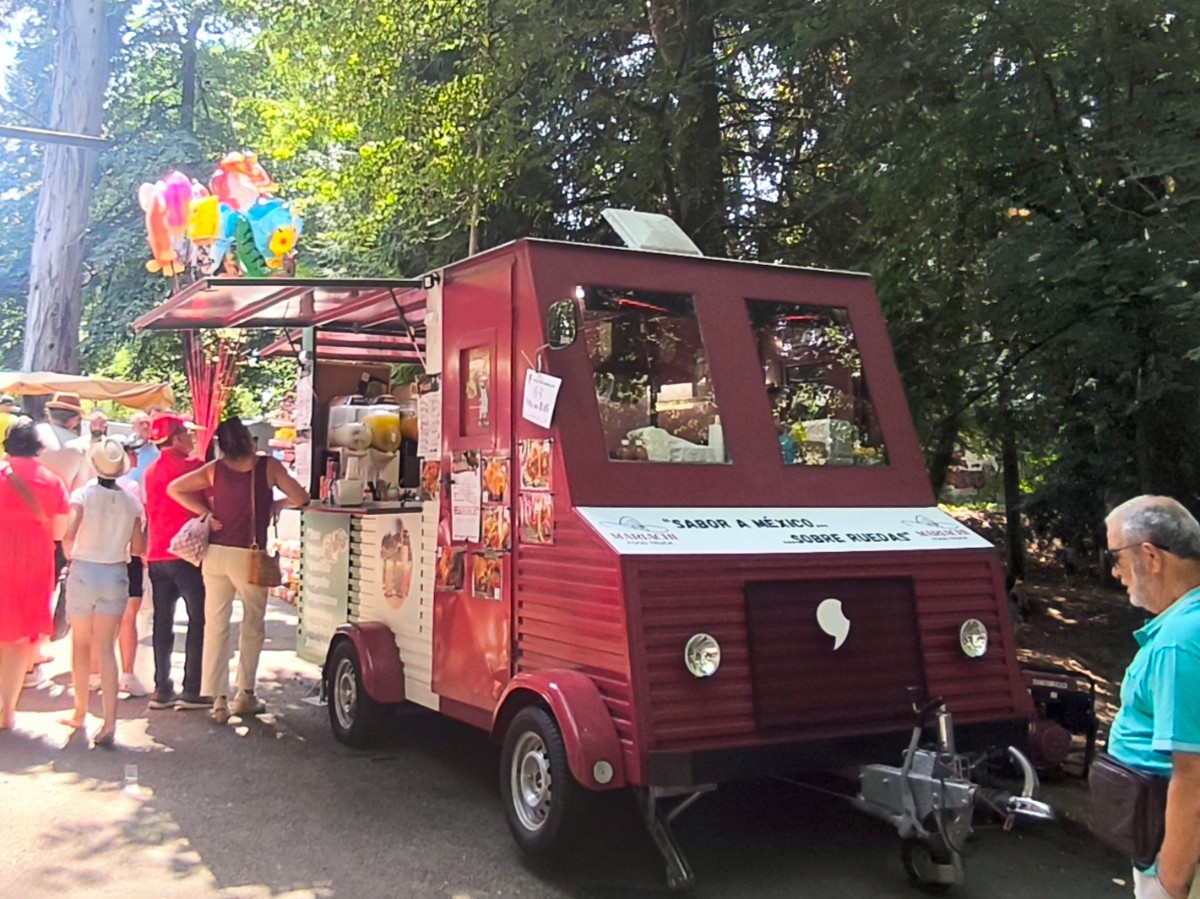 Mariachi Food Truck